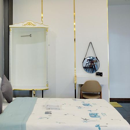 Vip Hotel Ho Chi Minh City Bagian luar foto