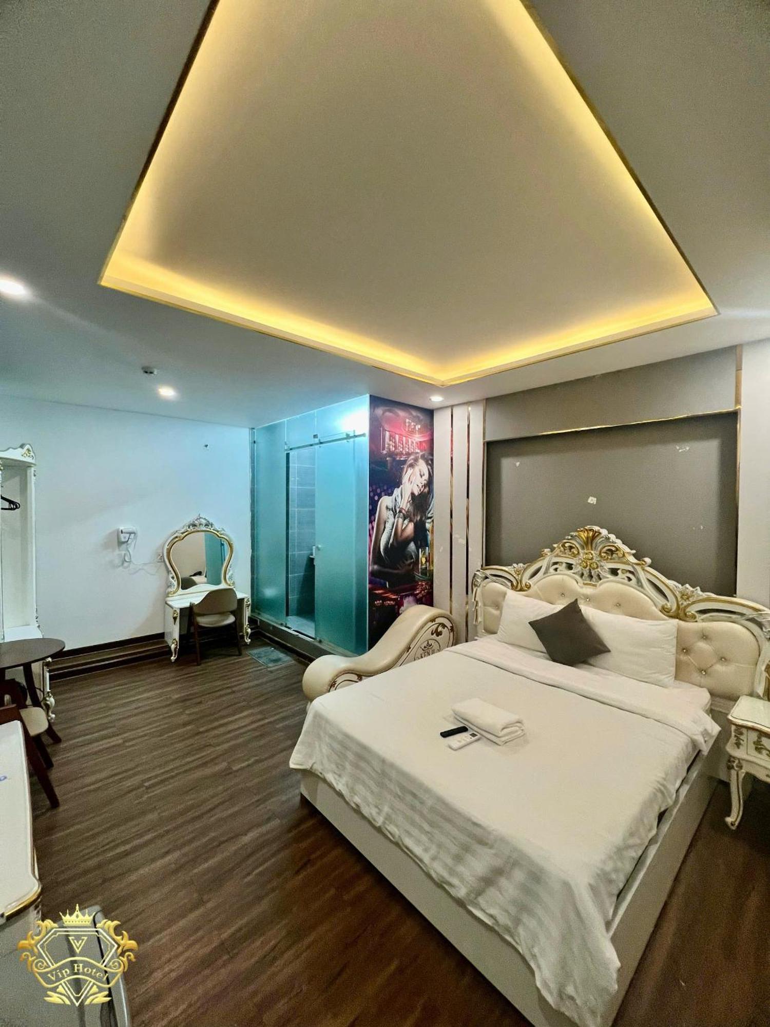 Vip Hotel Ho Chi Minh City Bagian luar foto