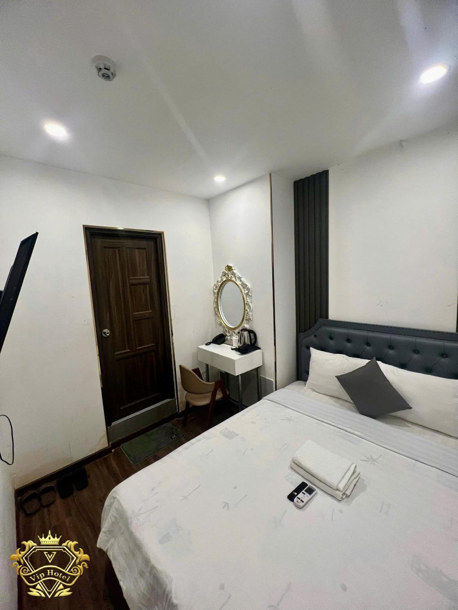 Vip Hotel Ho Chi Minh City Bagian luar foto